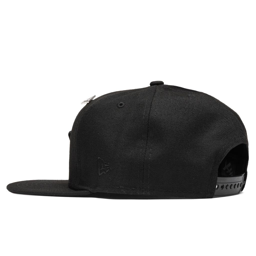 Triple Color Crown Old School Snapback - Black