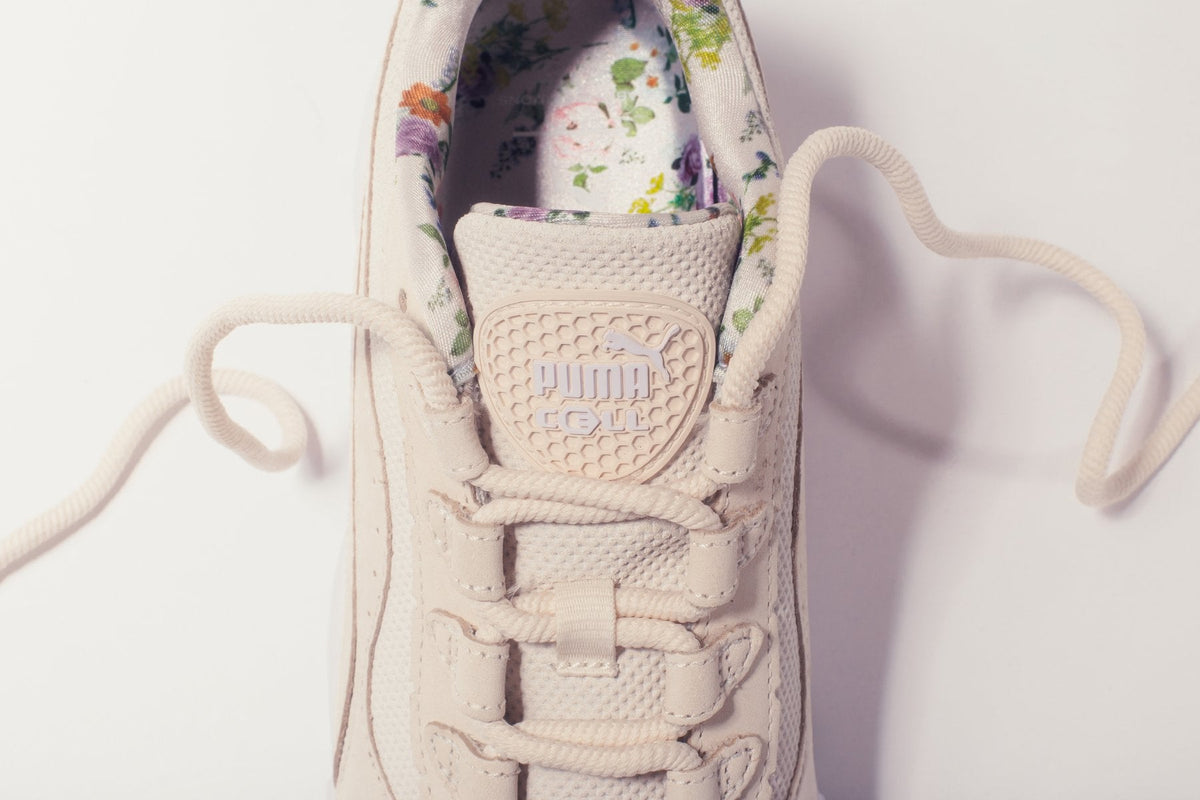 Women's Cell Stellar - Pastel Parchment