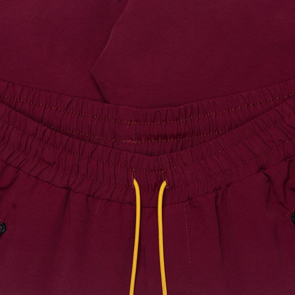 Oversized Logo Short - Burgundy