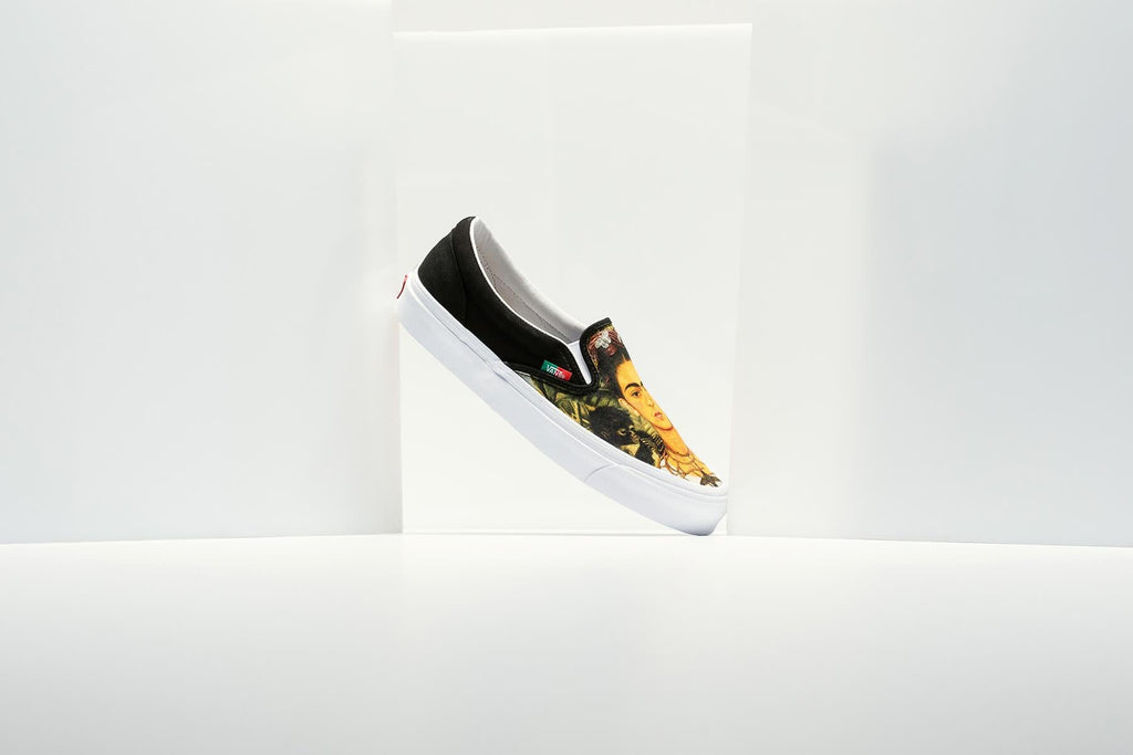 featuredrelease -preordertop- -preorder2-