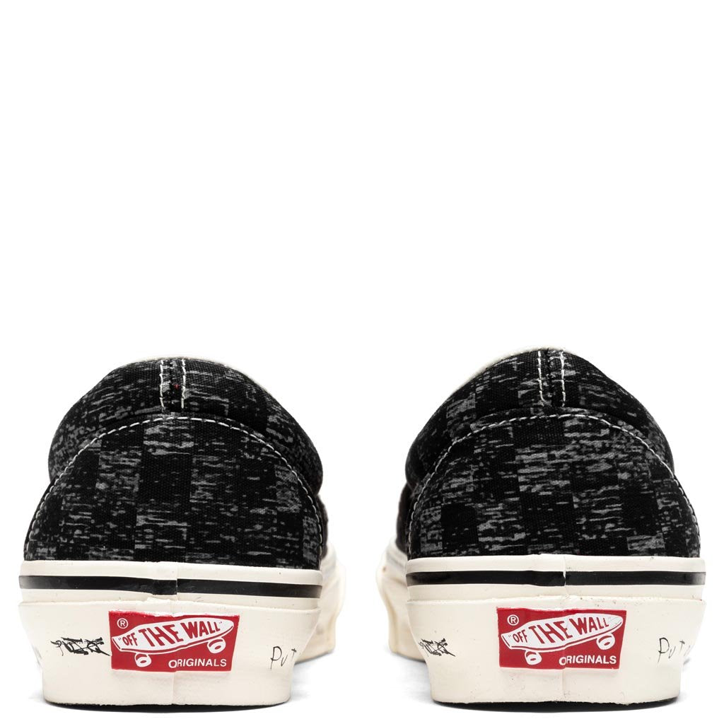 Classic Slip On - TV Static