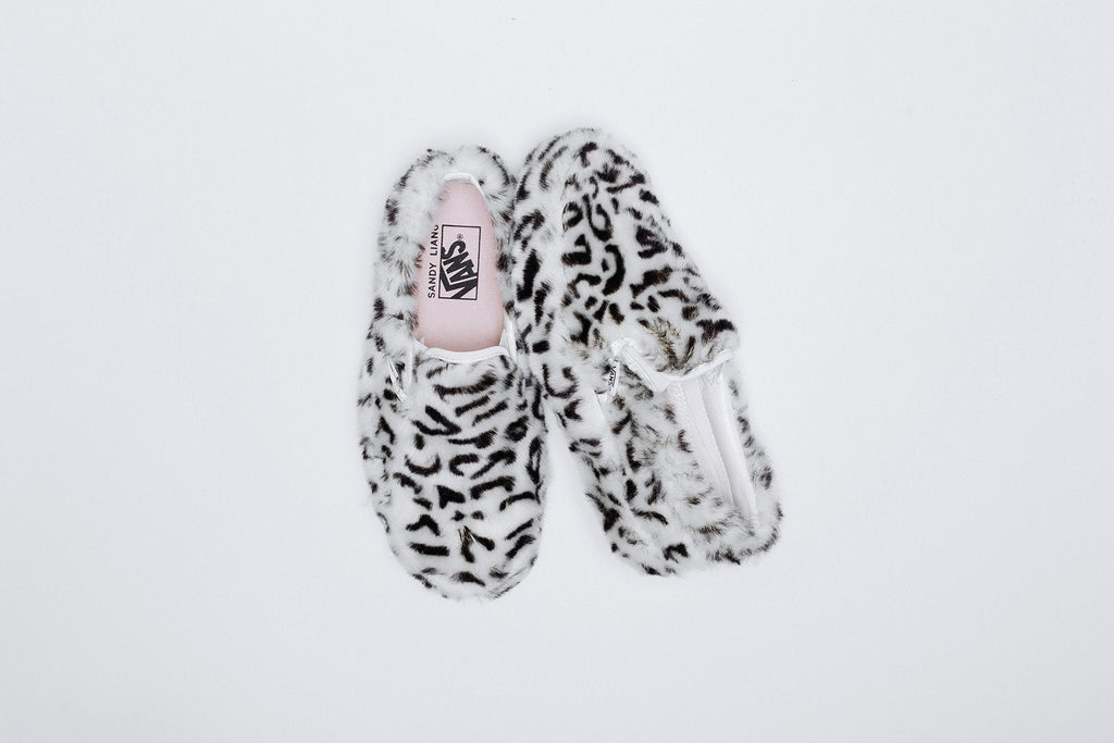 Women's Classic Slip On Platform - Paws/True White